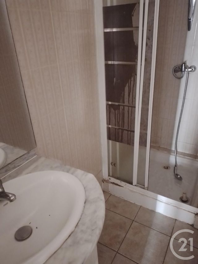 Appartement F4 à vendre - 4 pièces - 79.16 m2 - AMELIE LES BAINS PALALDA - 66 - LANGUEDOC-ROUSSILLON - Century 21 Agence Des Cerisiers