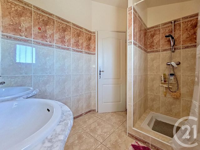 maison à vendre - 5 pièces - 194.47 m2 - LE BOULOU - 66 - LANGUEDOC-ROUSSILLON - Century 21 Agence Des Cerisiers