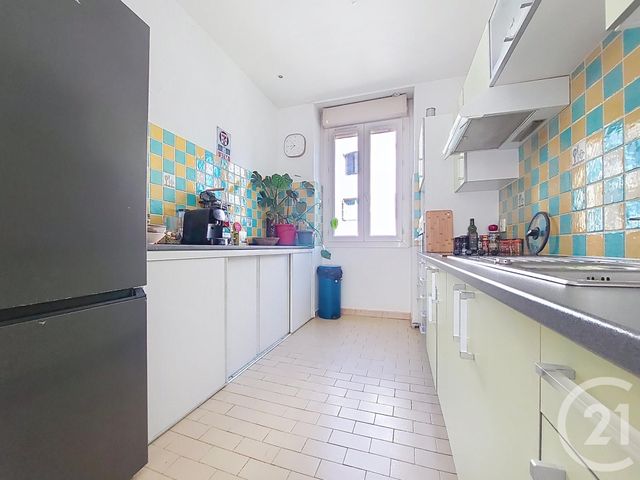 Appartement F3 à vendre - 3 pièces - 78.25 m2 - AMELIE LES BAINS PALALDA - 66 - LANGUEDOC-ROUSSILLON - Century 21 Agence Des Cerisiers