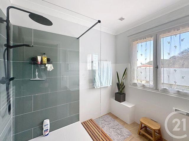 maison à vendre - 5 pièces - 129.51 m2 - MAUREILLAS LAS ILLAS - 66 - LANGUEDOC-ROUSSILLON - Century 21 Agence Des Cerisiers