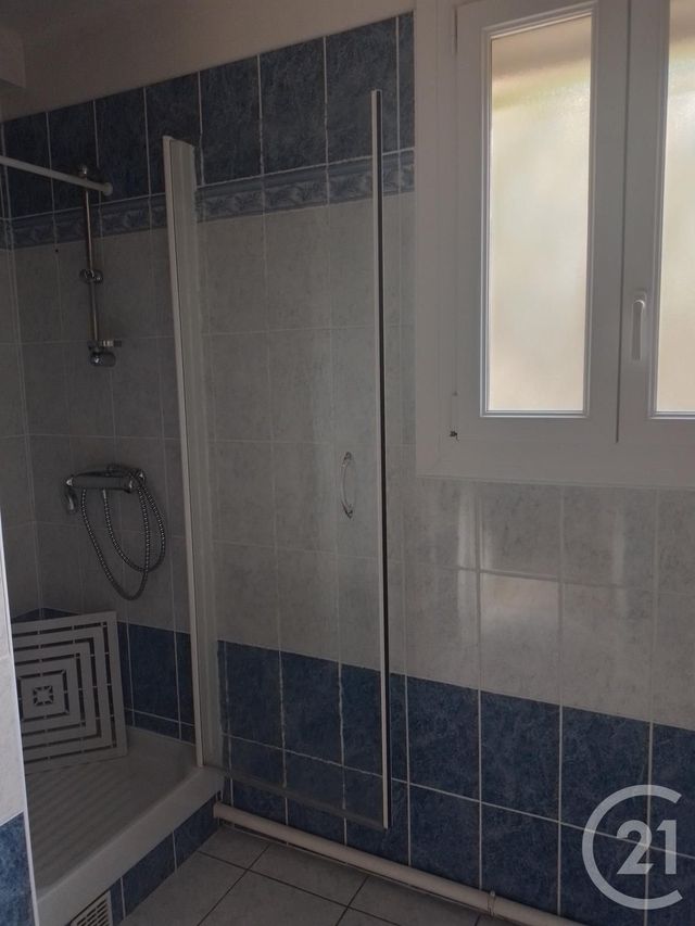 Appartement F3 à vendre - 3 pièces - 69.5 m2 - AMELIE LES BAINS PALALDA - 66 - LANGUEDOC-ROUSSILLON - Century 21 Agence Des Cerisiers
