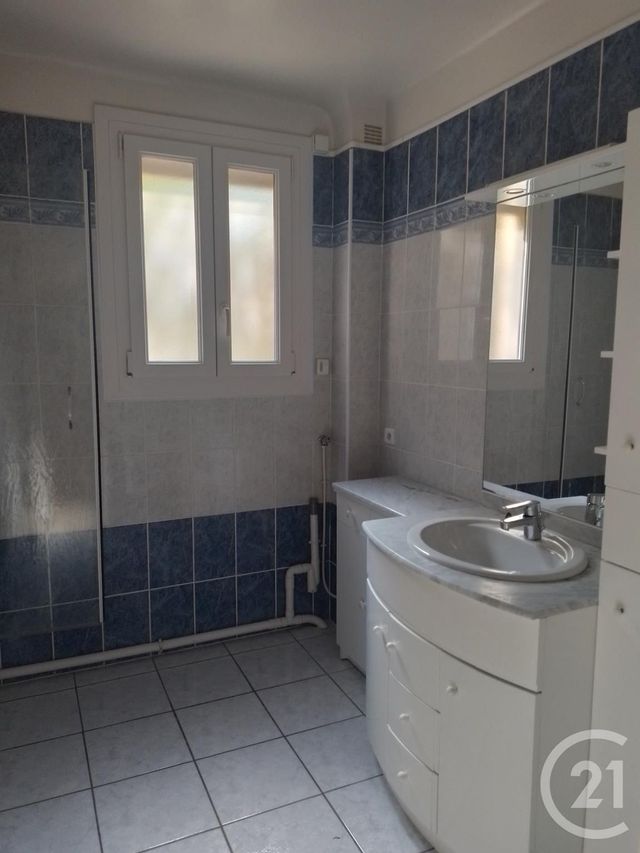 Appartement F3 à vendre - 3 pièces - 69.5 m2 - AMELIE LES BAINS PALALDA - 66 - LANGUEDOC-ROUSSILLON - Century 21 Agence Des Cerisiers