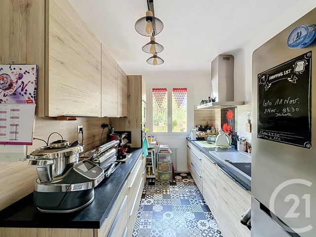 Appartement F2 à vendre - 2 pièces - 62.35 m2 - AMELIE LES BAINS PALALDA - 66 - LANGUEDOC-ROUSSILLON - Century 21 Agence Des Cerisiers