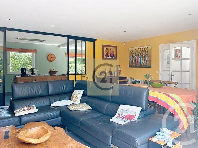 maison à vendre - 7 pièces - 161.37 m2 - MAUREILLAS LAS ILLAS - 66 - LANGUEDOC-ROUSSILLON - Century 21 Agence Des Cerisiers