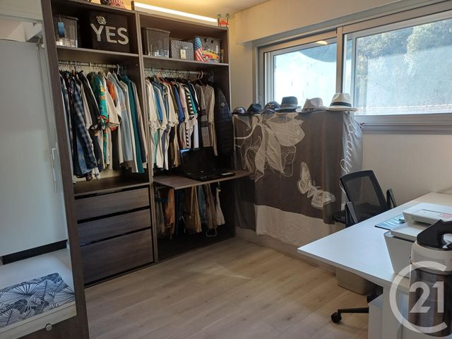 Appartement F3 à vendre - 3 pièces - 53.9 m2 - AMELIE LES BAINS PALALDA - 66 - LANGUEDOC-ROUSSILLON - Century 21 Agence Des Cerisiers