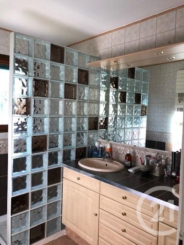 Afficher la photo en grand maison à vendre - 4 pièces - 82.14 m2 - CERET - 66 - LANGUEDOC-ROUSSILLON - Century 21 Agence Des Cerisiers