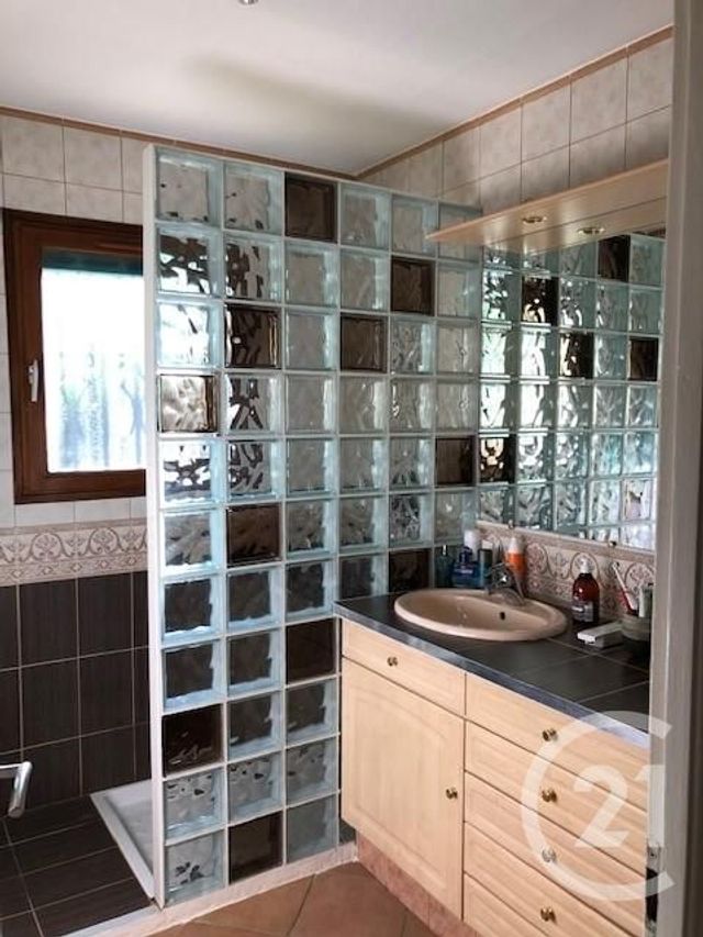 Afficher la photo en grand maison à vendre - 4 pièces - 82.14 m2 - CERET - 66 - LANGUEDOC-ROUSSILLON - Century 21 Agence Des Cerisiers