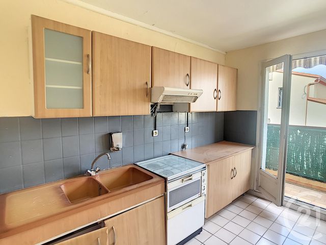 Afficher la photo en grand Appartement F3 à vendre - 3 pièces - 67.98 m2 - CERET - 66 - LANGUEDOC-ROUSSILLON - Century 21 Agence Des Cerisiers