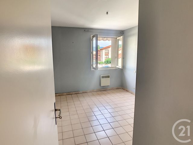 Afficher la photo en grand Appartement F3 à vendre - 3 pièces - 67.98 m2 - CERET - 66 - LANGUEDOC-ROUSSILLON - Century 21 Agence Des Cerisiers