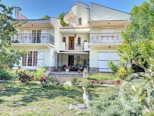 Afficher la photo en grand maison à vendre - 7 pièces - 240.39 m2 - CERET - 66 - LANGUEDOC-ROUSSILLON - Century 21 Agence Des Cerisiers