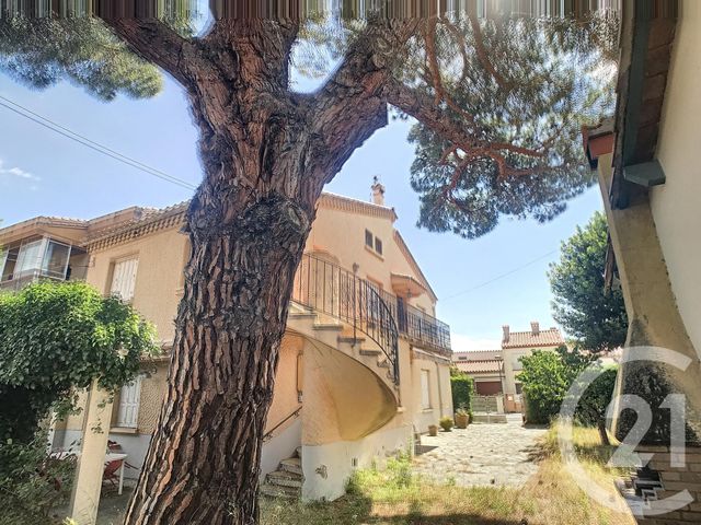 Afficher la photo en grand maison à vendre - 8 pièces - 193.12 m2 - CERET - 66 - LANGUEDOC-ROUSSILLON - Century 21 Agence Des Cerisiers