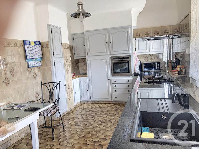 Afficher la photo en grand maison à vendre - 8 pièces - 182.0 m2 - LE BOULOU - 66 - LANGUEDOC-ROUSSILLON - Century 21 Agence Des Cerisiers
