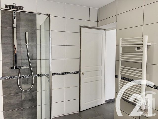 maison à vendre - 5 pièces - 108.38 m2 - ARLES SUR TECH - 66 - LANGUEDOC-ROUSSILLON - Century 21 Agence Des Cerisiers maison à vendre - 5 pièces - 108.38 m2 - ARLES SUR TECH - 66 - LANGUEDOC-ROUSSILLON - Century 21 Agence Des Cerisiers