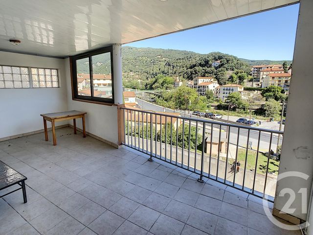 Afficher la photo en grand Appartement F2 à vendre - 2 pièces - 37.3 m2 - AMELIE LES BAINS PALALDA - 66 - LANGUEDOC-ROUSSILLON - Century 21 Agence Des Cerisiers