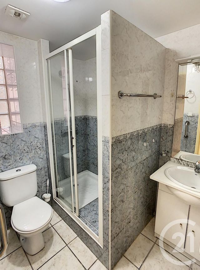 Afficher la photo en grand Appartement F2 à vendre - 2 pièces - 37.3 m2 - AMELIE LES BAINS PALALDA - 66 - LANGUEDOC-ROUSSILLON - Century 21 Agence Des Cerisiers