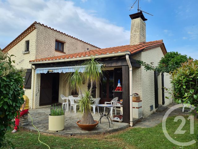 maison à vendre - 4 pièces - 97.22 m2 - MAUREILLAS LAS ILLAS - 66 - LANGUEDOC-ROUSSILLON - Century 21 Agence Des Cerisiers maison à vendre - 4 pièces - 97.22 m2 - MAUREILLAS LAS ILLAS - 66 - LANGUEDOC-ROUSSILLON - Century 21 Agence Des Cerisiers