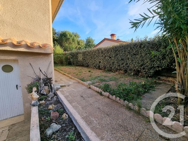 maison à vendre - 5 pièces - 113.8 m2 - REYNES - 66 - LANGUEDOC-ROUSSILLON - Century 21 Agence Des Cerisiers maison à vendre - 5 pièces - 113.8 m2 - REYNES - 66 - LANGUEDOC-ROUSSILLON - Century 21 Agence Des Cerisiers