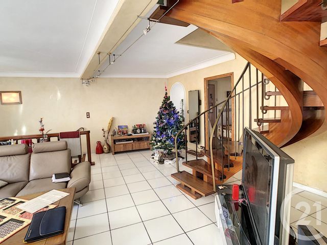 maison à vendre - 8 pièces - 146.91 m2 - ARLES SUR TECH - 66 - LANGUEDOC-ROUSSILLON - Century 21 Agence Des Cerisiers maison à vendre - 8 pièces - 146.91 m2 - ARLES SUR TECH - 66 - LANGUEDOC-ROUSSILLON - Century 21 Agence Des Cerisiers