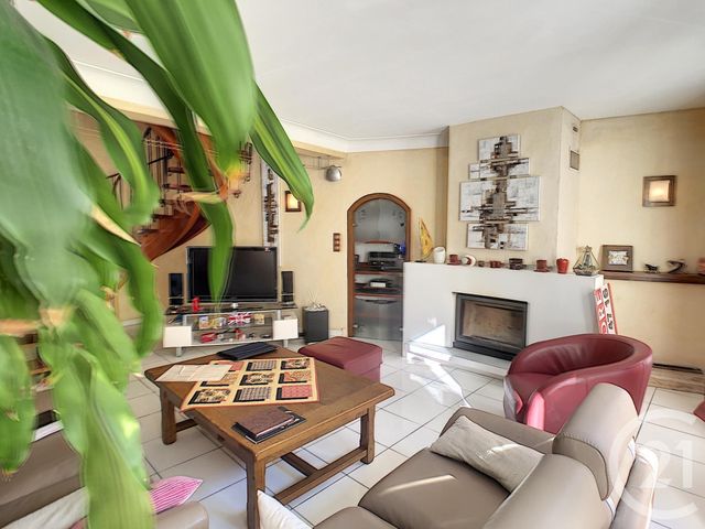 maison à vendre - 8 pièces - 146.91 m2 - ARLES SUR TECH - 66 - LANGUEDOC-ROUSSILLON - Century 21 Agence Des Cerisiers maison à vendre - 8 pièces - 146.91 m2 - ARLES SUR TECH - 66 - LANGUEDOC-ROUSSILLON - Century 21 Agence Des Cerisiers