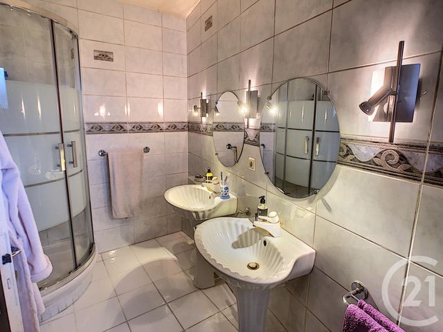 maison à vendre - 8 pièces - 146.91 m2 - ARLES SUR TECH - 66 - LANGUEDOC-ROUSSILLON - Century 21 Agence Des Cerisiers maison à vendre - 8 pièces - 146.91 m2 - ARLES SUR TECH - 66 - LANGUEDOC-ROUSSILLON - Century 21 Agence Des Cerisiers