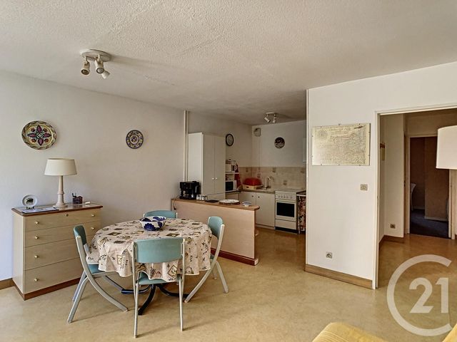 Afficher la photo en grand Appartement F2 à vendre - 2 pièces - 51.66 m2 - AMELIE LES BAINS PALALDA - 66 - LANGUEDOC-ROUSSILLON - Century 21 Agence Des Cerisiers