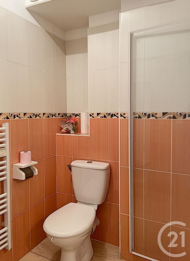 Appartement F2 à vendre - 2 pièces - 35.25 m2 - CERET - 66 - LANGUEDOC-ROUSSILLON - Century 21 Agence Des Cerisiers Appartement F2 à vendre - 2 pièces - 35.25 m2 - CERET - 66 - LANGUEDOC-ROUSSILLON - Century 21 Agence Des Cerisiers