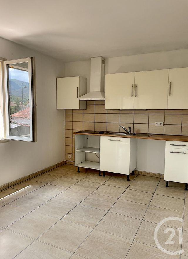 Appartement F2 à vendre - 2 pièces - 35.25 m2 - CERET - 66 - LANGUEDOC-ROUSSILLON - Century 21 Agence Des Cerisiers Appartement F2 à vendre - 2 pièces - 35.25 m2 - CERET - 66 - LANGUEDOC-ROUSSILLON - Century 21 Agence Des Cerisiers