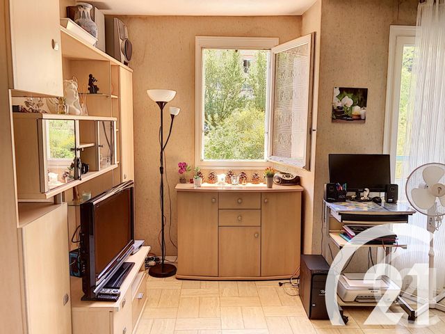 Afficher la photo en grand Appartement F2 à vendre - 2 pièces - 36.5 m2 - AMELIE LES BAINS PALALDA - 66 - LANGUEDOC-ROUSSILLON - Century 21 Agence Des Cerisiers