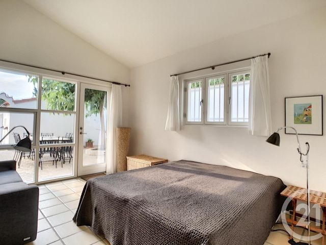 Afficher la photo en grand maison à vendre - 7 pièces - 226.0 m2 - CERET - 66 - LANGUEDOC-ROUSSILLON - Century 21 Agence Des Cerisiers