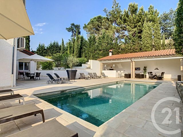 Afficher la photo en grand maison à vendre - 7 pièces - 226.0 m2 - CERET - 66 - LANGUEDOC-ROUSSILLON - Century 21 Agence Des Cerisiers
