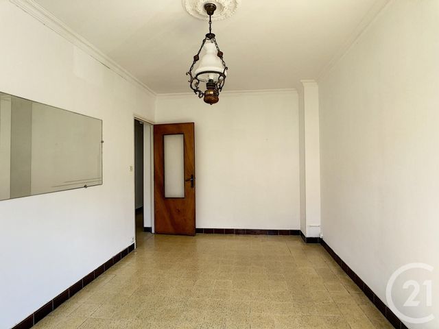 Afficher la photo en grand Appartement F3 à vendre - 3 pièces - 59.7 m2 - AMELIE LES BAINS PALALDA - 66 - LANGUEDOC-ROUSSILLON - Century 21 Agence Des Cerisiers