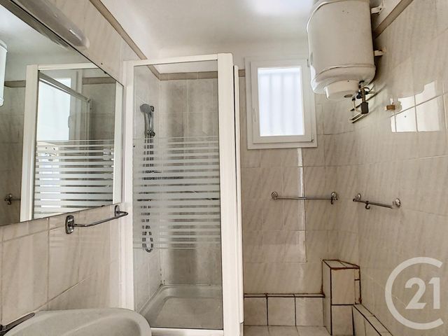 Afficher la photo en grand Appartement F3 à vendre - 3 pièces - 59.7 m2 - AMELIE LES BAINS PALALDA - 66 - LANGUEDOC-ROUSSILLON - Century 21 Agence Des Cerisiers
