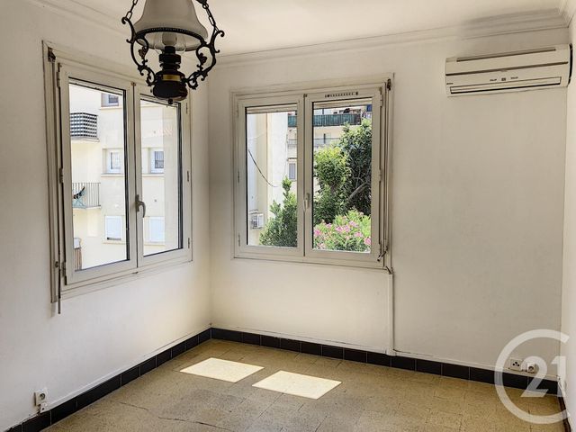 Afficher la photo en grand Appartement F3 à vendre - 3 pièces - 59.7 m2 - AMELIE LES BAINS PALALDA - 66 - LANGUEDOC-ROUSSILLON - Century 21 Agence Des Cerisiers