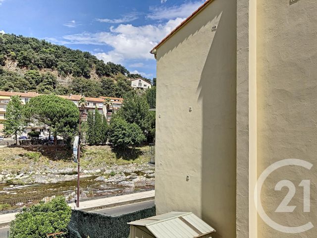 Afficher la photo en grand Appartement F3 à vendre - 3 pièces - 59.7 m2 - AMELIE LES BAINS PALALDA - 66 - LANGUEDOC-ROUSSILLON - Century 21 Agence Des Cerisiers