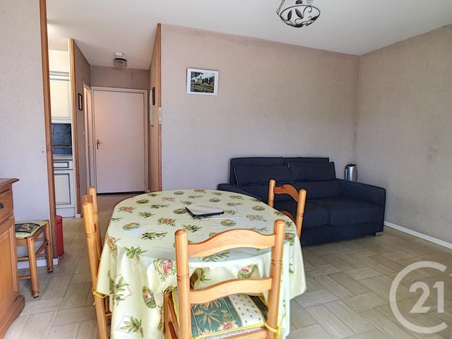 Afficher la photo en grand Appartement F2 à vendre - 2 pièces - 33.2 m2 - AMELIE LES BAINS PALALDA - 66 - LANGUEDOC-ROUSSILLON - Century 21 Agence Des Cerisiers