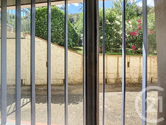Afficher la photo en grand Appartement F3 à vendre - 3 pièces - 96.2 m2 - AMELIE LES BAINS PALALDA - 66 - LANGUEDOC-ROUSSILLON - Century 21 Agence Des Cerisiers