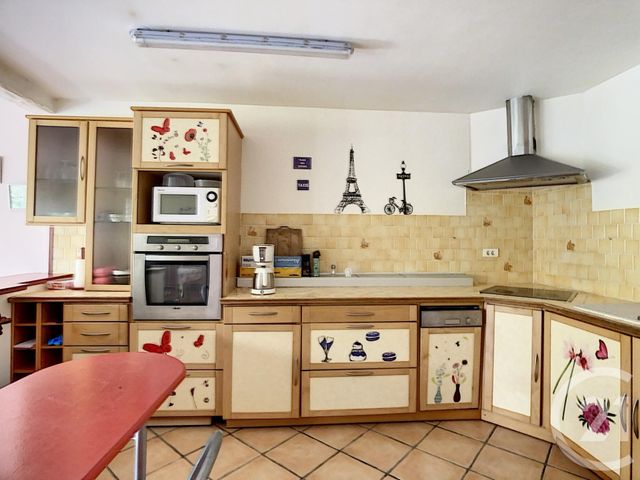 Afficher la photo en grand Appartement F3 à vendre - 3 pièces - 96.2 m2 - AMELIE LES BAINS PALALDA - 66 - LANGUEDOC-ROUSSILLON - Century 21 Agence Des Cerisiers