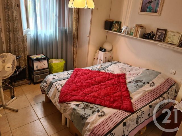 Afficher la photo en grand Appartement F3 à vendre - 3 pièces - 75.0 m2 - LE BOULOU - 66 - LANGUEDOC-ROUSSILLON - Century 21 Agence Des Cerisiers