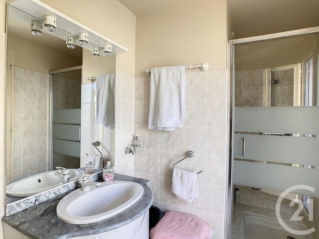 Afficher la photo en grand maison à vendre - 4 pièces - 93.5 m2 - CERET - 66 - LANGUEDOC-ROUSSILLON - Century 21 Agence Des Cerisiers