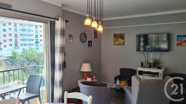 Appartement F3 à vendre - 3 pièces - 55.38 m2 - AMELIE LES BAINS PALALDA - 66 - LANGUEDOC-ROUSSILLON - Century 21 Agence Des Cerisiers
