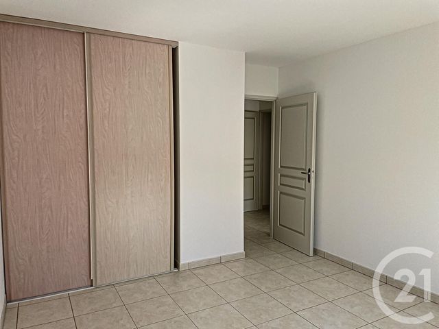 Appartement F4 à vendre - 3 pièces - 114.01 m2 - CERET - 66 - LANGUEDOC-ROUSSILLON - Century 21 Agence Des Cerisiers