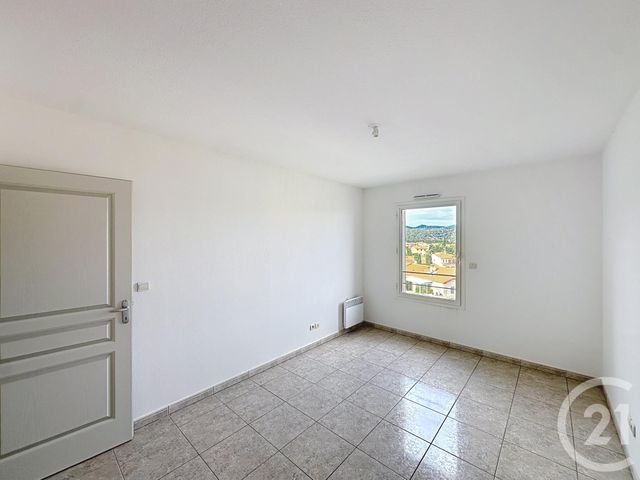 Appartement F3 à vendre - 3 pièces - 120.36 m2 - CERET - 66 - LANGUEDOC-ROUSSILLON - Century 21 Agence Des Cerisiers