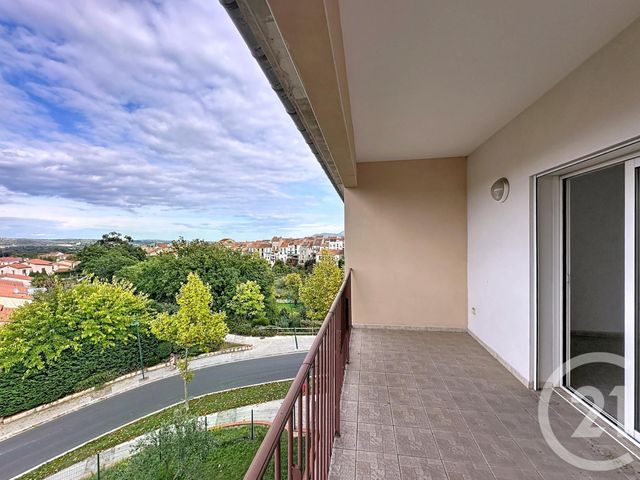 Appartement F3 à vendre - 3 pièces - 120.36 m2 - CERET - 66 - LANGUEDOC-ROUSSILLON - Century 21 Agence Des Cerisiers
