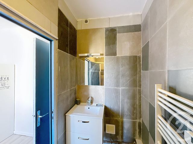 Appartement F2 à vendre - 2 pièces - 37.24 m2 - ARLES SUR TECH - 66 - LANGUEDOC-ROUSSILLON - Century 21 Agence Des Cerisiers