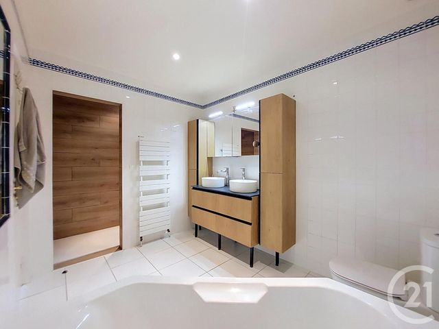 maison à vendre - 10 pièces - 611.0 m2 - LE BOULOU - 66 - LANGUEDOC-ROUSSILLON - Century 21 Agence Des Cerisiers