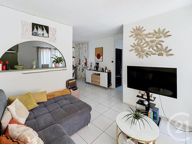 Appartement T2 à vendre - 2 pièces - 48.45 m2 - CERET - 66 - LANGUEDOC-ROUSSILLON - Century 21 Agence Des Cerisiers