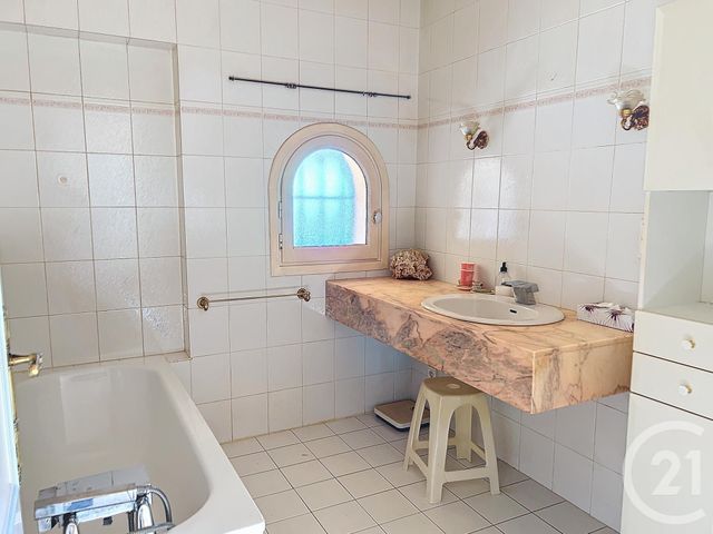 maison à vendre - 6 pièces - 186.39 m2 - CERET - 66 - LANGUEDOC-ROUSSILLON - Century 21 Agence Des Cerisiers