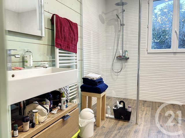 Appartement F3 à vendre - 3 pièces - 115.5 m2 - AMELIE LES BAINS PALALDA - 66 - LANGUEDOC-ROUSSILLON - Century 21 Agence Des Cerisiers