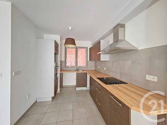 Appartement T3 à vendre - 3 pièces - 72.36 m2 - CERET - 66 - LANGUEDOC-ROUSSILLON - Century 21 Agence Des Cerisiers