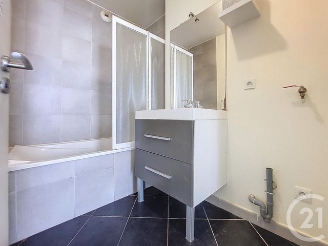 Appartement Studio à vendre - 1 pièce - 37.83 m2 - CERET - 66 - LANGUEDOC-ROUSSILLON - Century 21 Agence Des Cerisiers